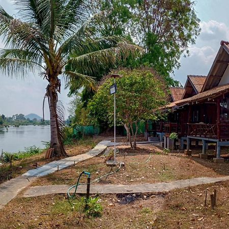 Bon Tai Oasis Bungalows Muang Không Zewnętrze zdjęcie